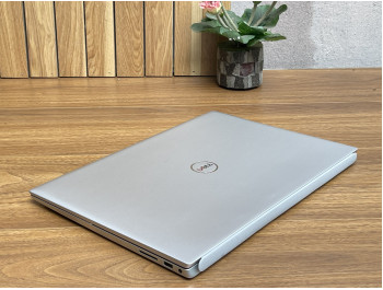Dell Inspiron 5620: i5-1240P| 16GB| 512GB| MX570| 16 FHD+ Máy đẹp Likenew