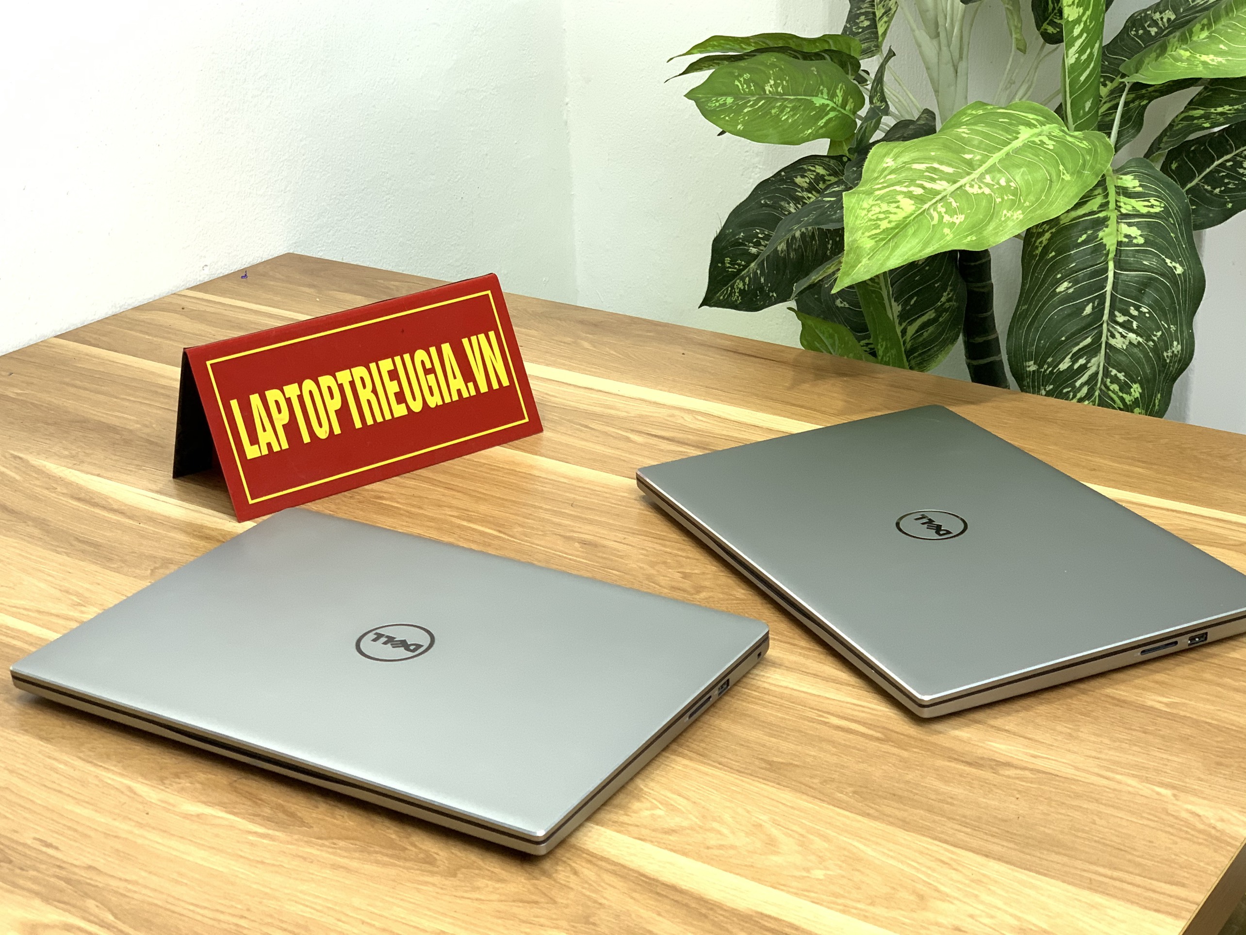 Laptop Dell inspiron 15R 7572: I5-8250U| 8GB| SSD 128GB + 500GB |15.6 FHD Máy đẹp Likenew
