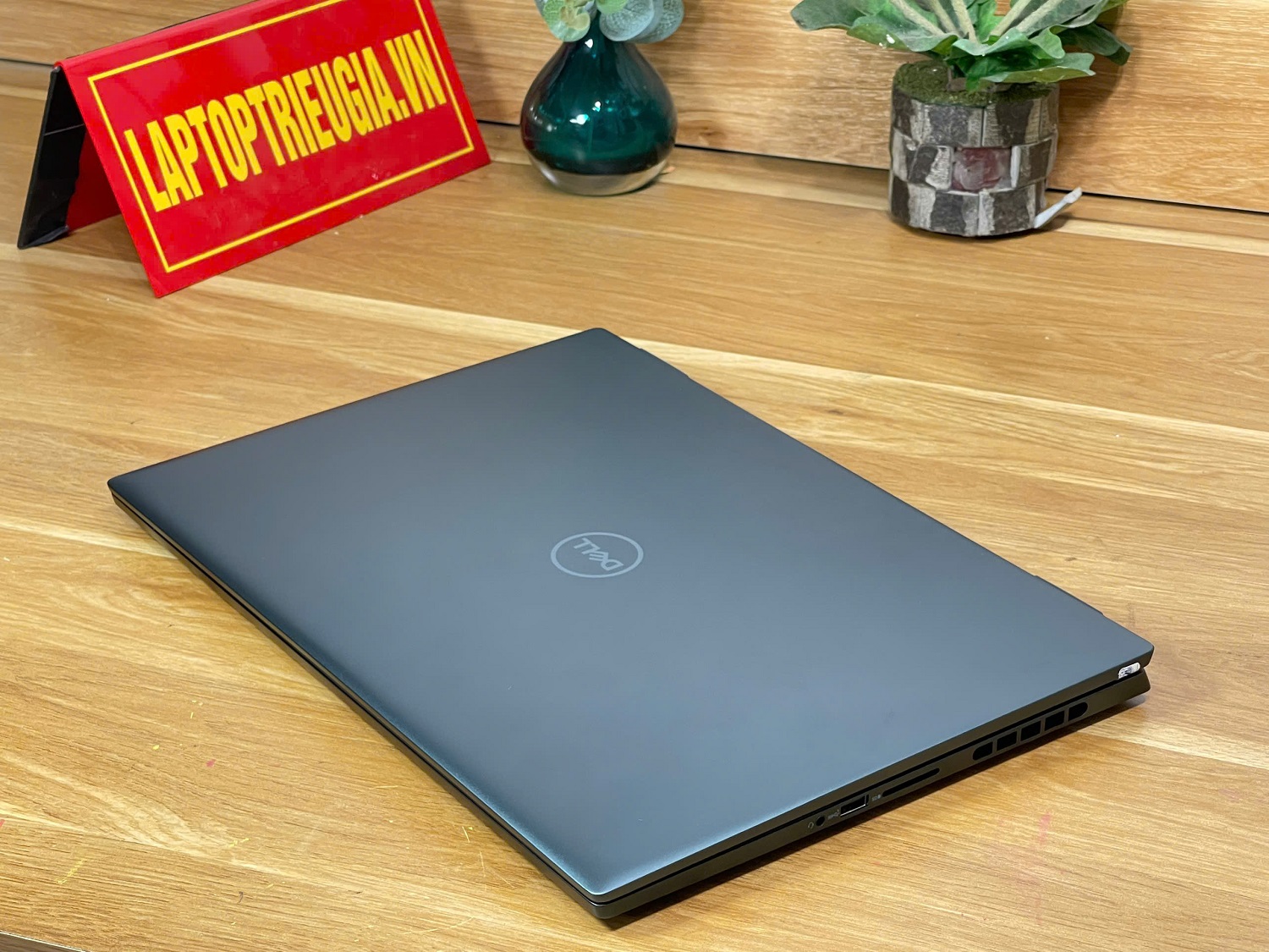 Dell Inspiron 7620: i7-12700H| 16GB| 512GB| 16inch 3K - Máy đẹp Likenew