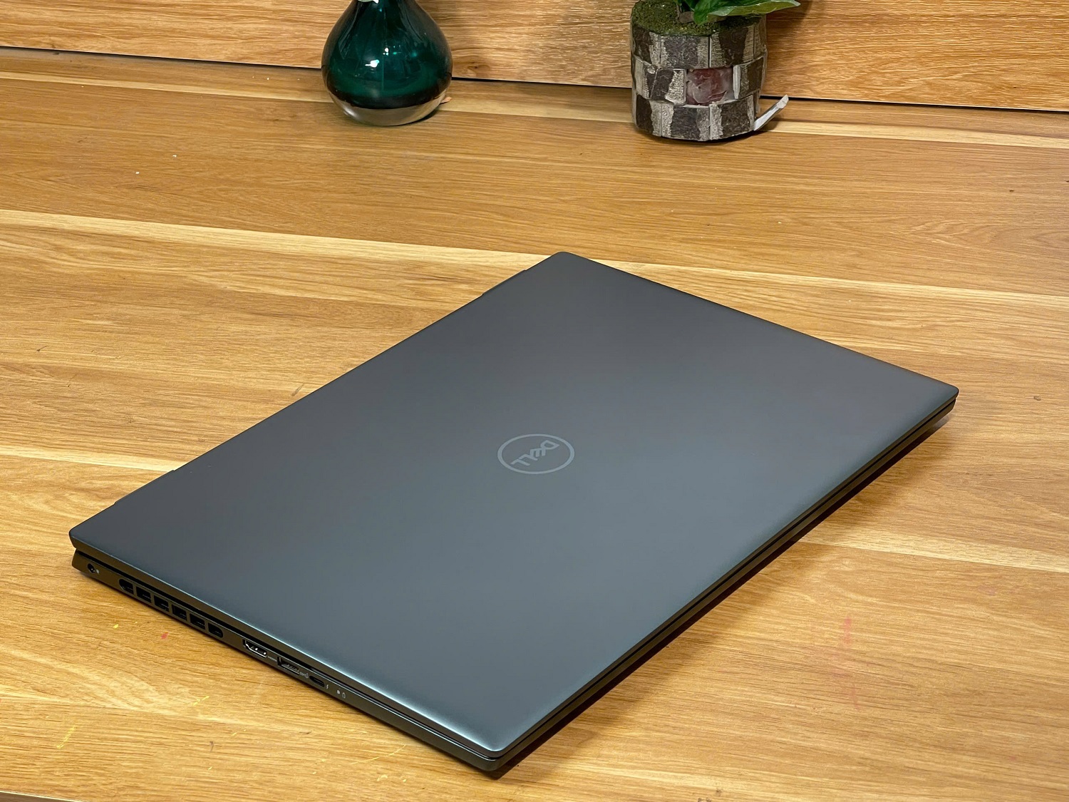 Dell Inspiron 7620: i7-12700H| 16GB| 512GB| 16inch 3K - Máy đẹp Likenew