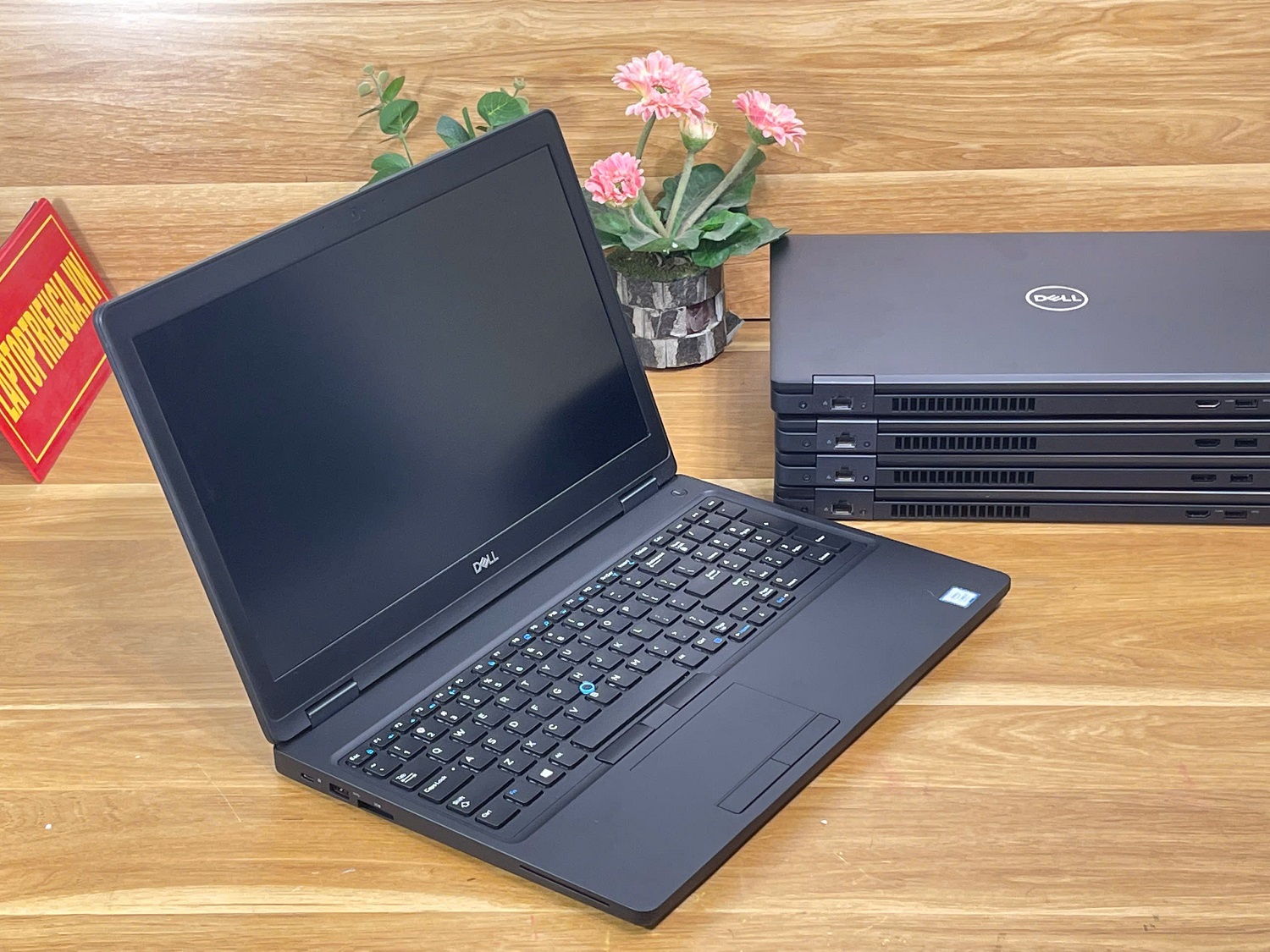 DELL Latitude  E5590: i5-8250U | 8GB | SSD 256GB | 15.6FHD IPS Likenew | 5490