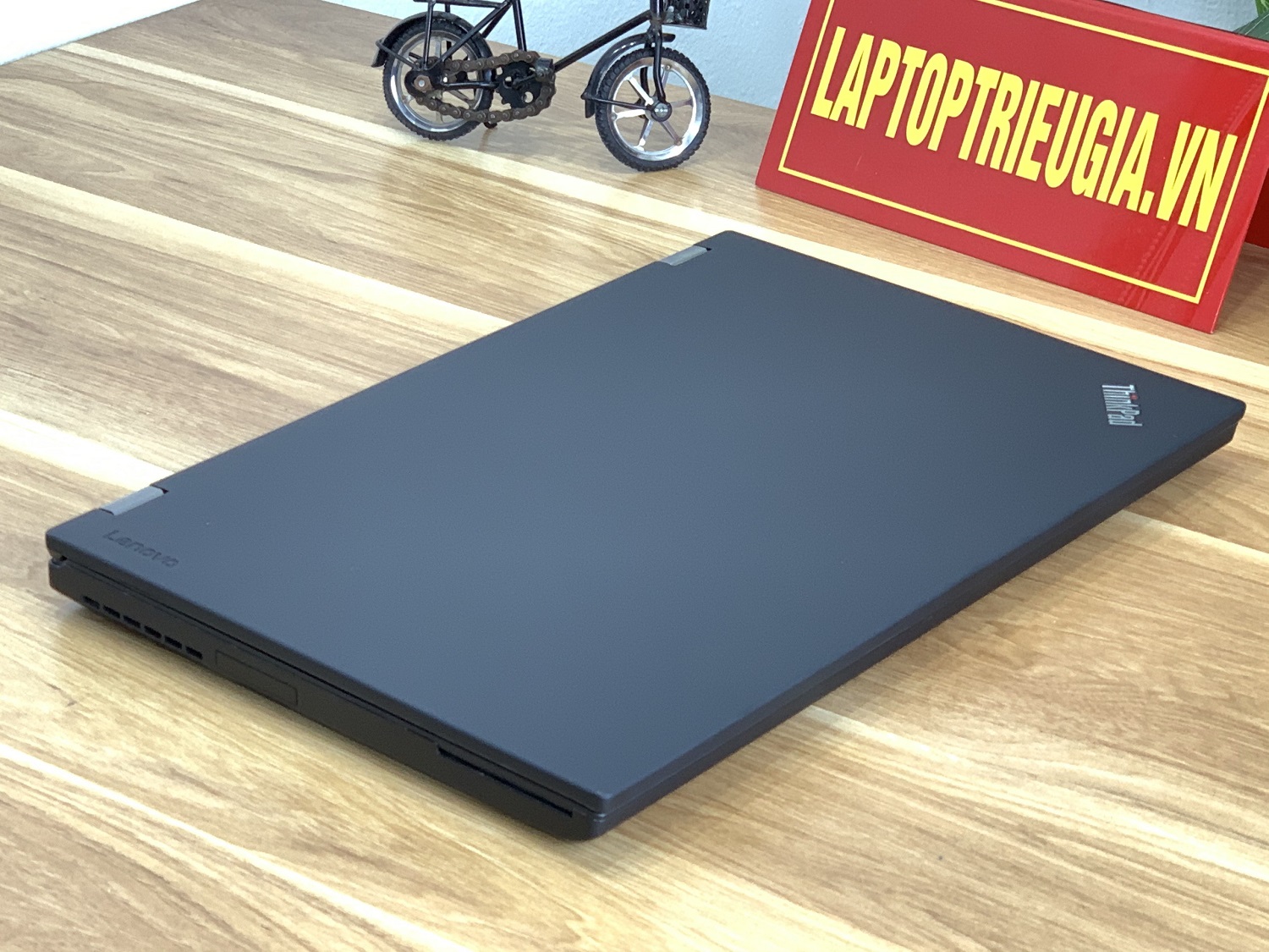 Laptop Lenovo ThinkPad P51 i7-7820HQ| RAM 16GB| SSD 512GB| Quadro M1200M | 15.6 FHD