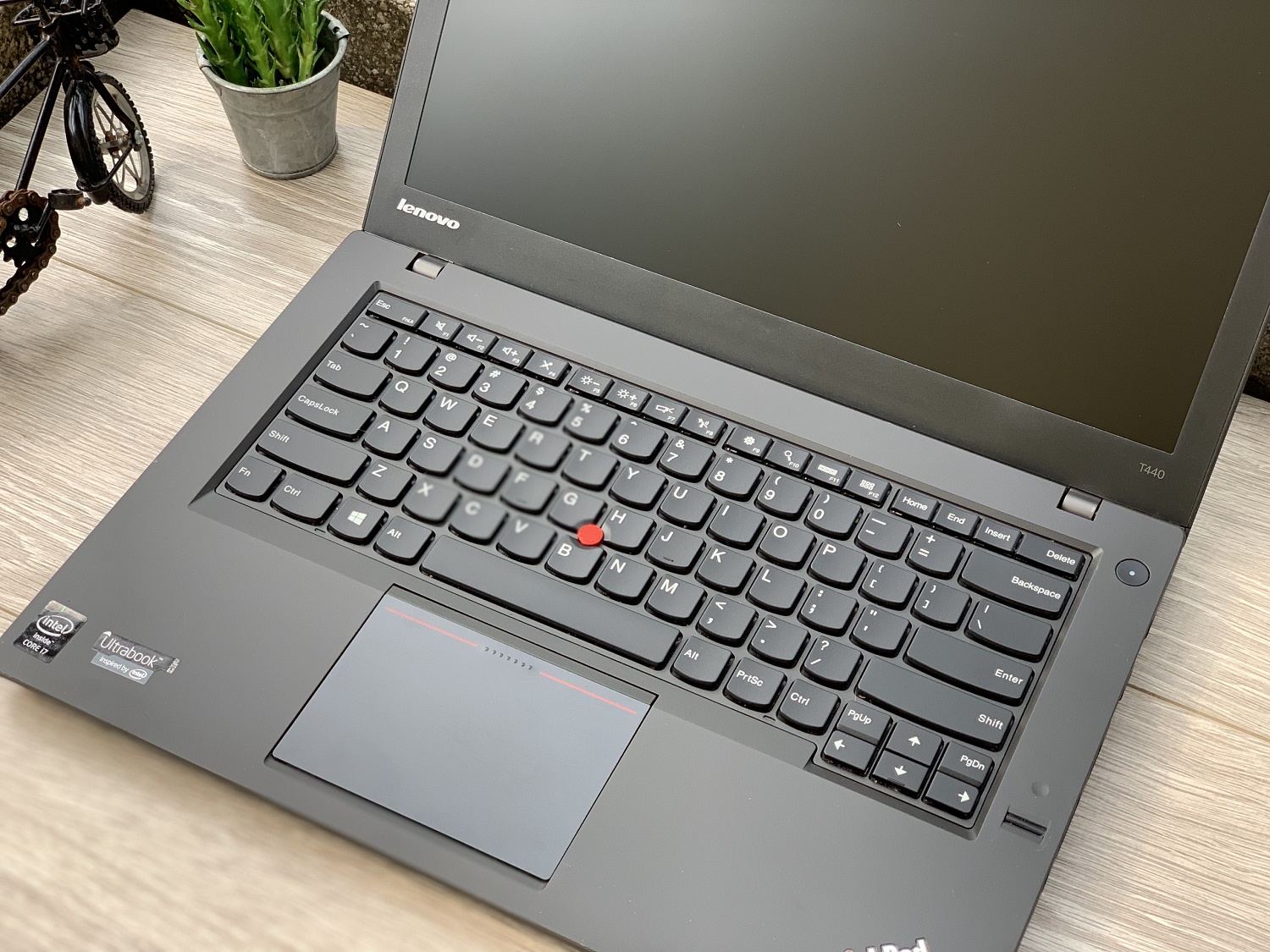 Lenovo Thinkpad T440 : Core i5-4200U | 4Gb | SSD120Gb | 14.0 HD+