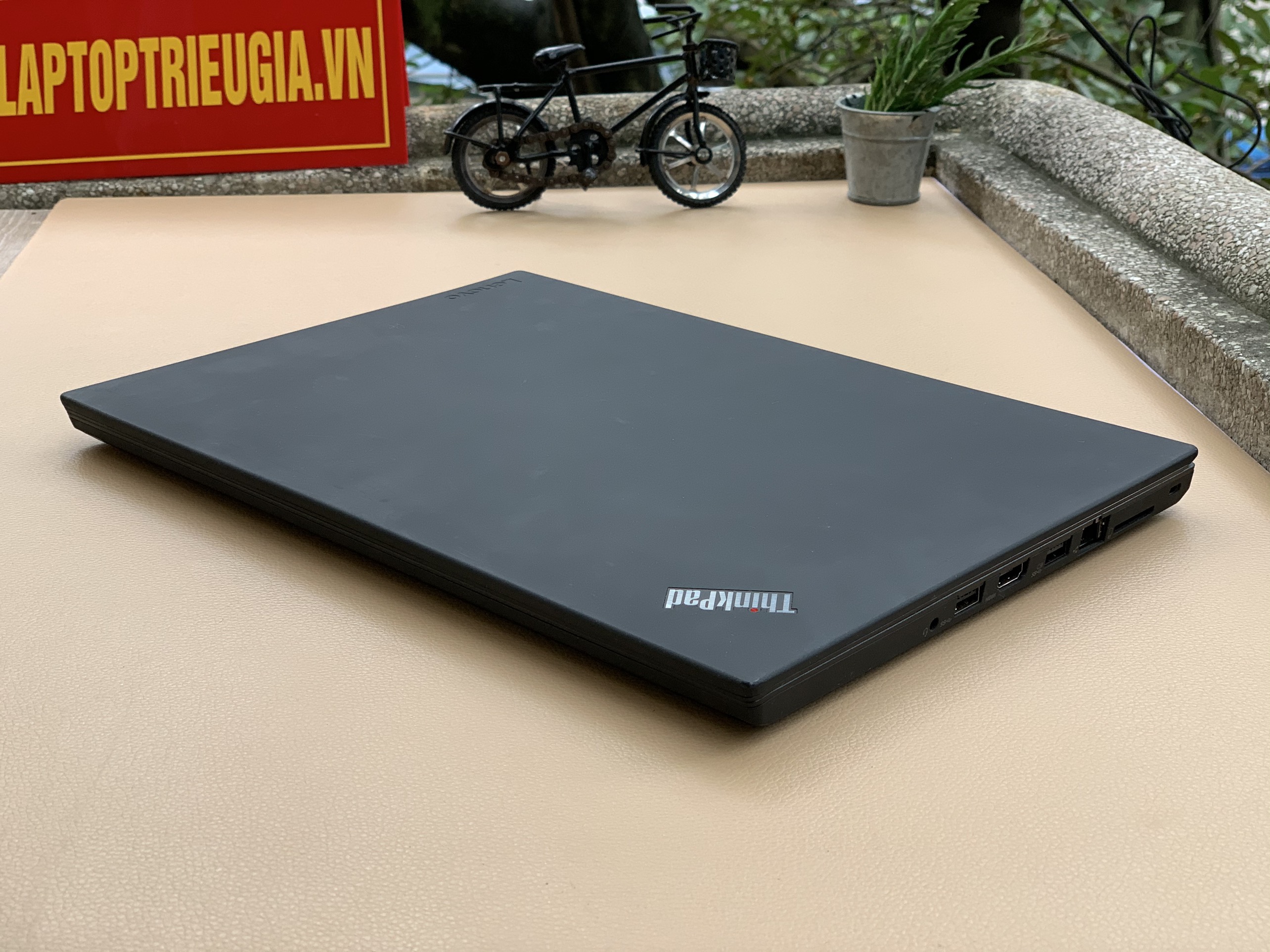 Lenovo Thinkpad T480: i7-8550U | 8Gb | SSD256Gb | 14.0 FullHD IPS  Máy đẹp likenew