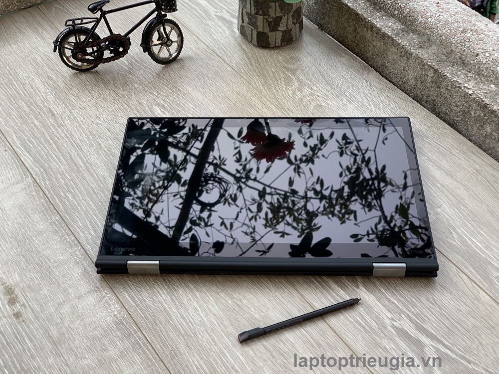 Lenovo Thinkpad X1 Yoga: i7-6600U | 16Gb | SSD256Gb | 14.0 FHD  Máy đẹp likenew