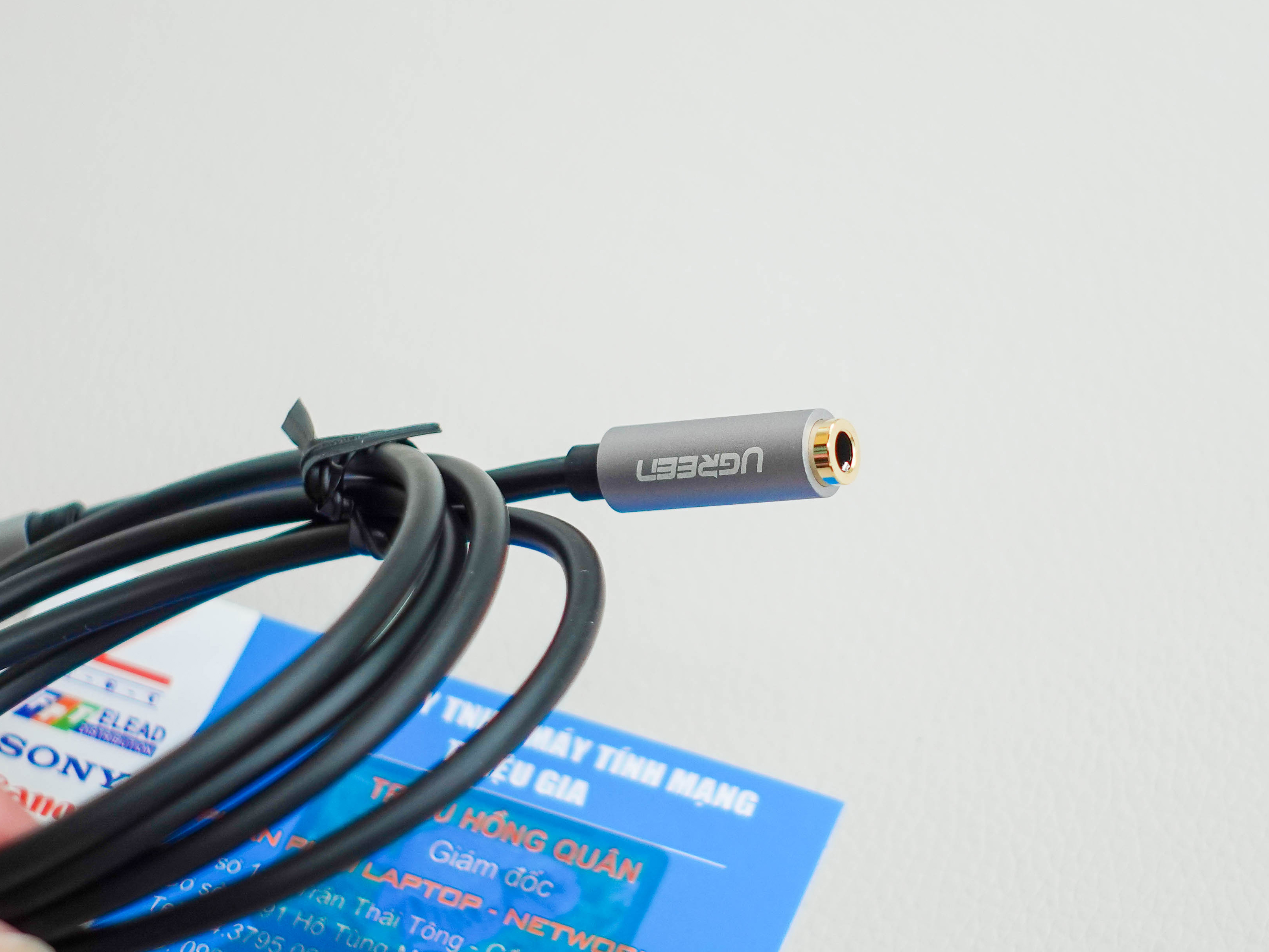 Cáp Audio 3.5mm âm dương chính hãng Ugreen 10592 cao cấp dài 1m Màu Đen
