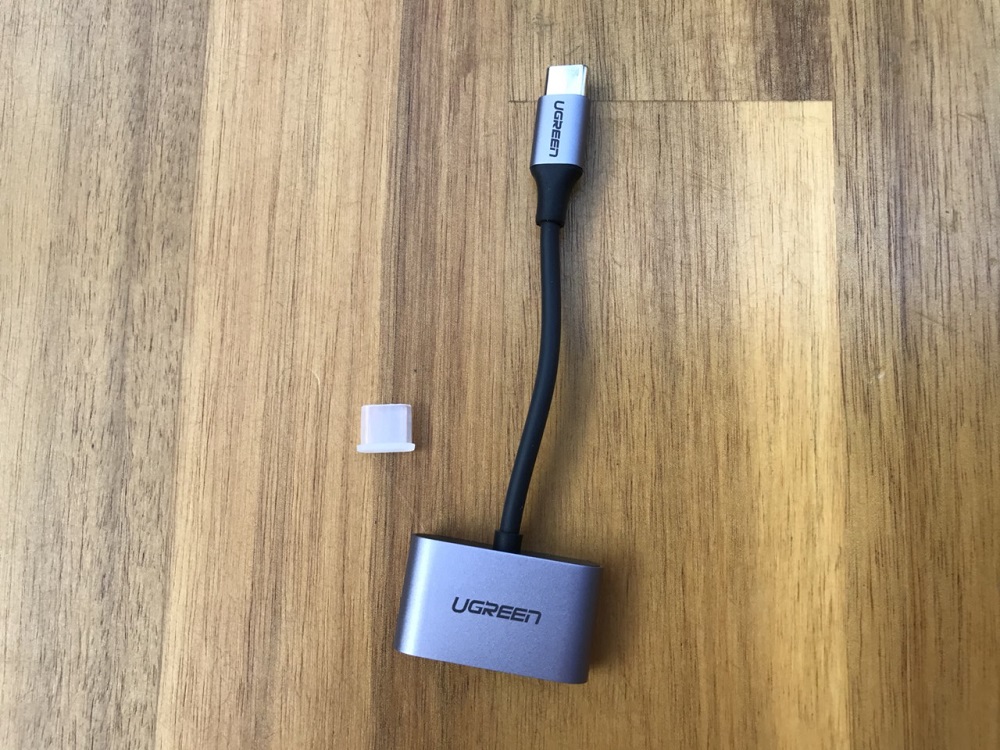 Cáp chuyển đổi Type-C to 3,5mm hỗ trợ cổng sạc USB-C chính hãng Ugreen 50596.