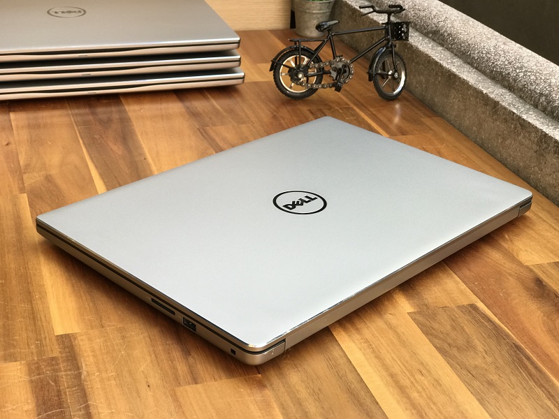 Laptop Dell Inspiron 15R 7560: i5-7200U| 8GB| 128GB + 500GB| GT940M|15.6HD máy Đẹp Likenew